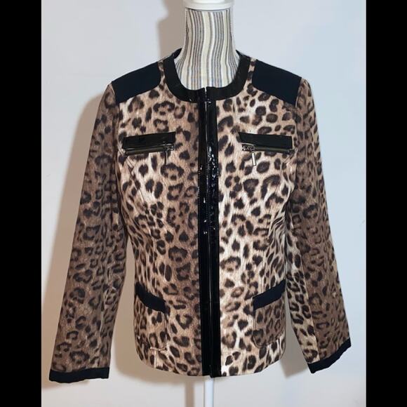 CHICOS WOMENS JACKET SIZE 2 MINT!! - Picture 1 of 3
